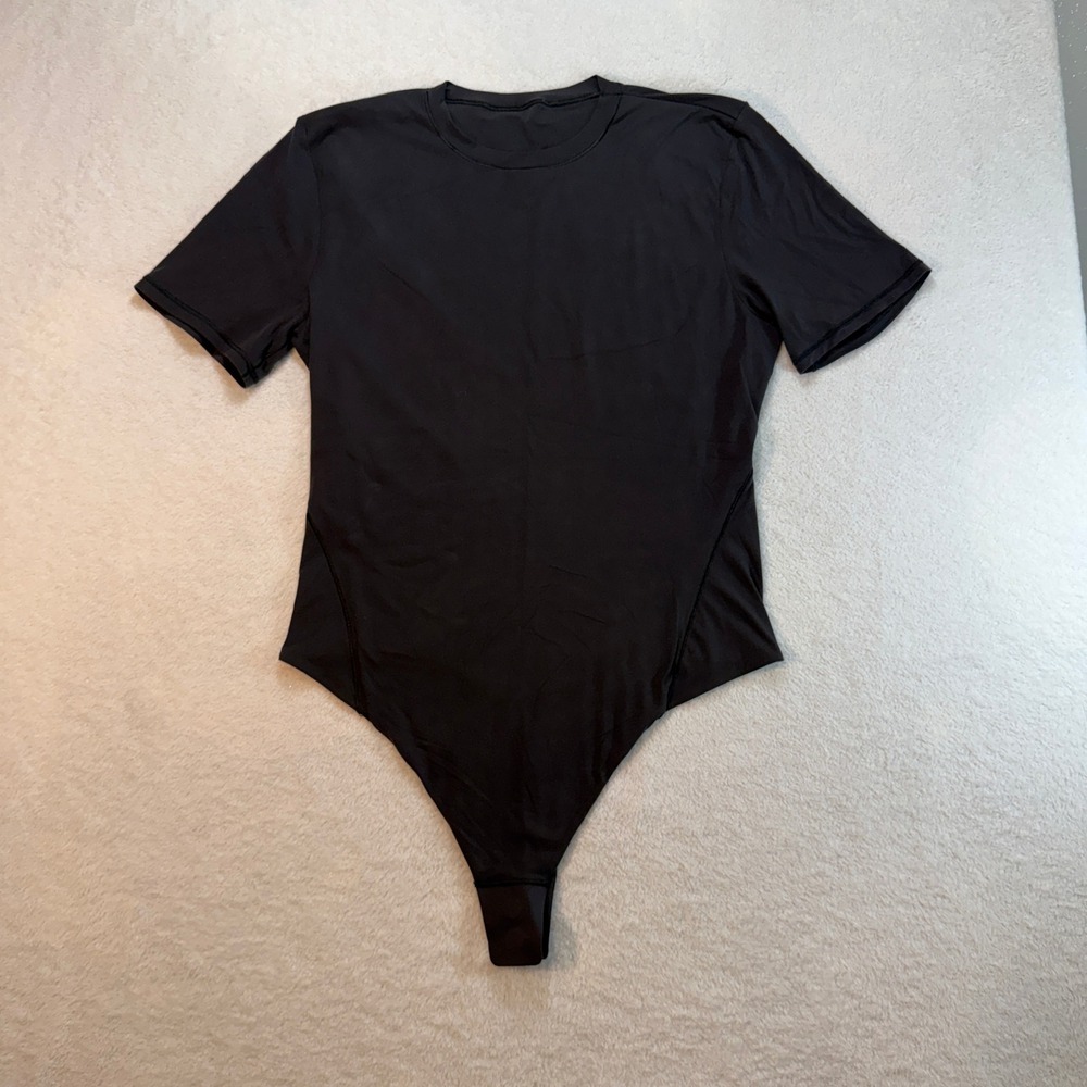 Lululemon Wundermost Short Sleeve Bodysuit Black Crew Neck Thong Snap Closure